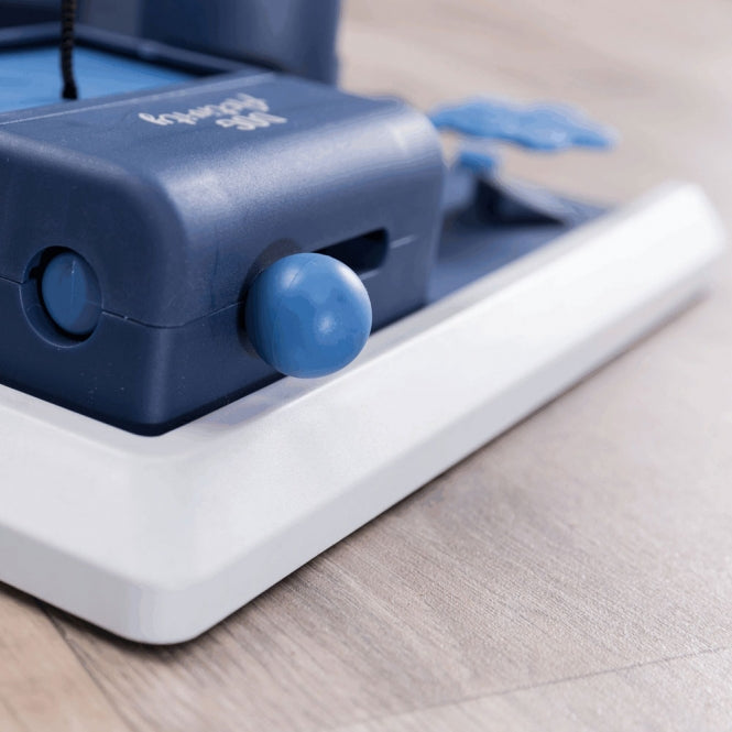 Trixie Dog Activity Poker Box 2 - Dein Tierplatz