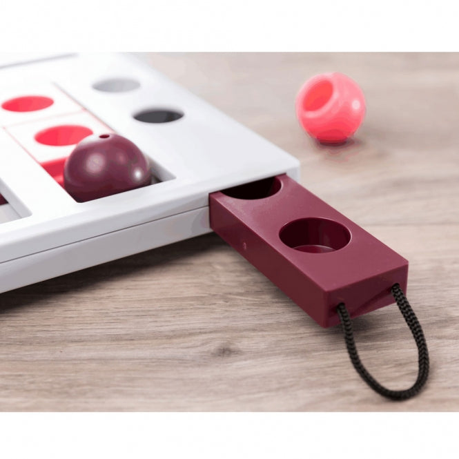 Trixie Cat Activity Brain Mover